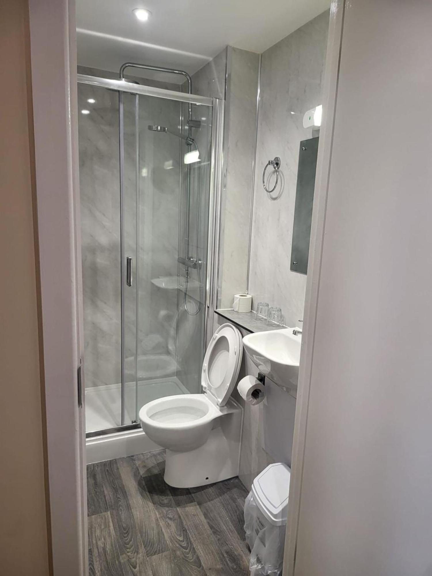 Coventry Hill Hotel Екстер'єр фото